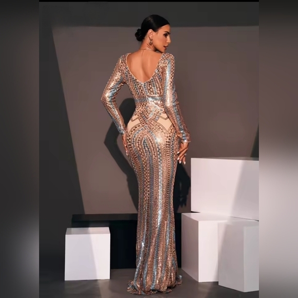 Gold and Blue Bodycon Gown with Plunge Neckline - Picture 4 of 14